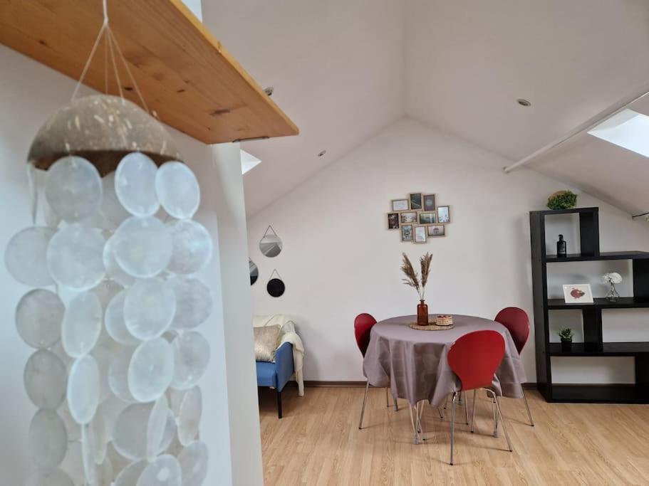 Apartamento Le Petit Loft, Mulhouse Centre Exterior foto